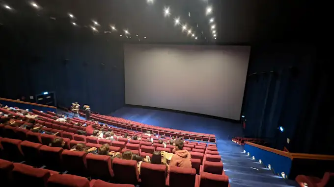 CINE