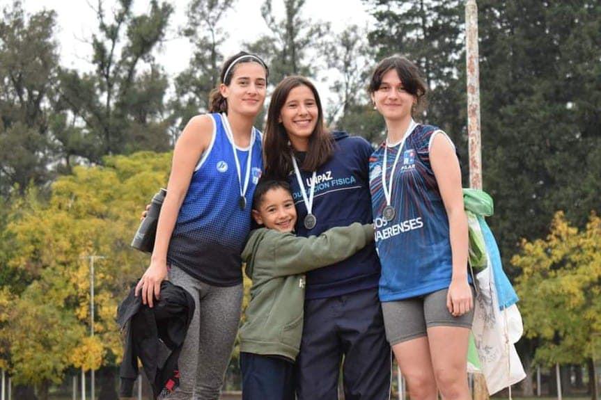 Atletismo, Podio Aldana Delgado y Lucía Beliera