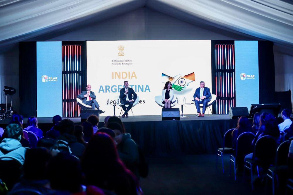 2eb52450-d2f4-4fba-8b13-67bb64709158