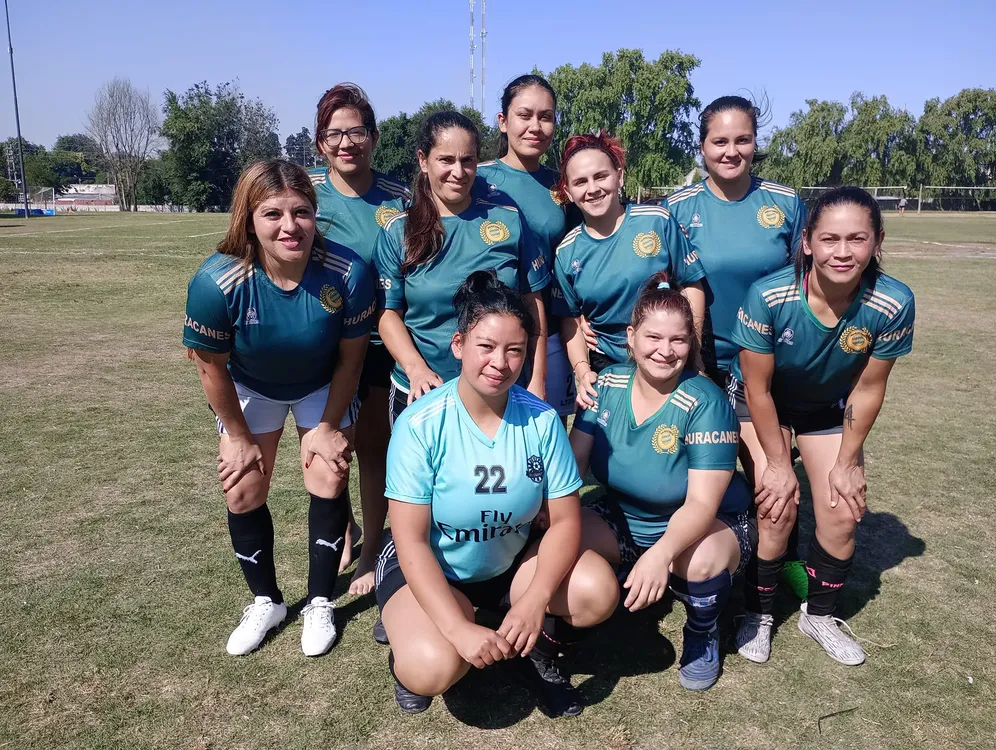 Copa de la Liga Municipal de Fútbol 7 Femenino, Huracanes FC
