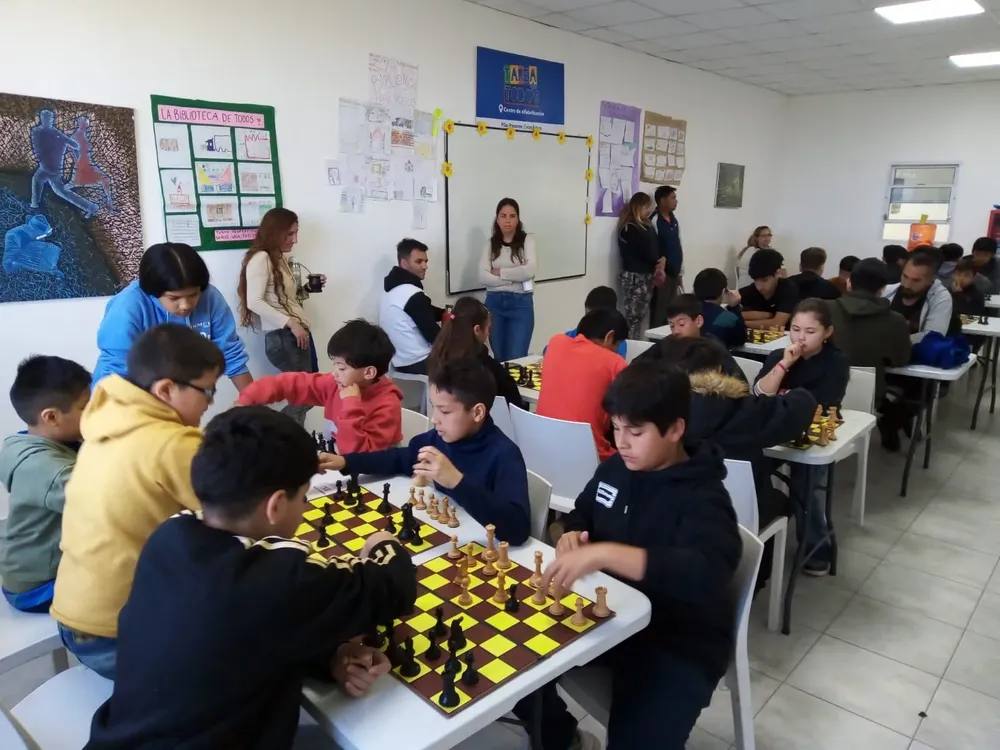 Ajedrez, torneo en Tribarrial