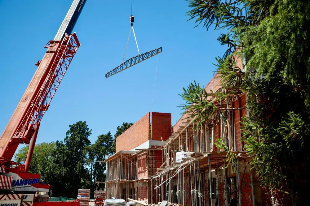 WhatsApp Image 2025-11-17 at 18.18.01