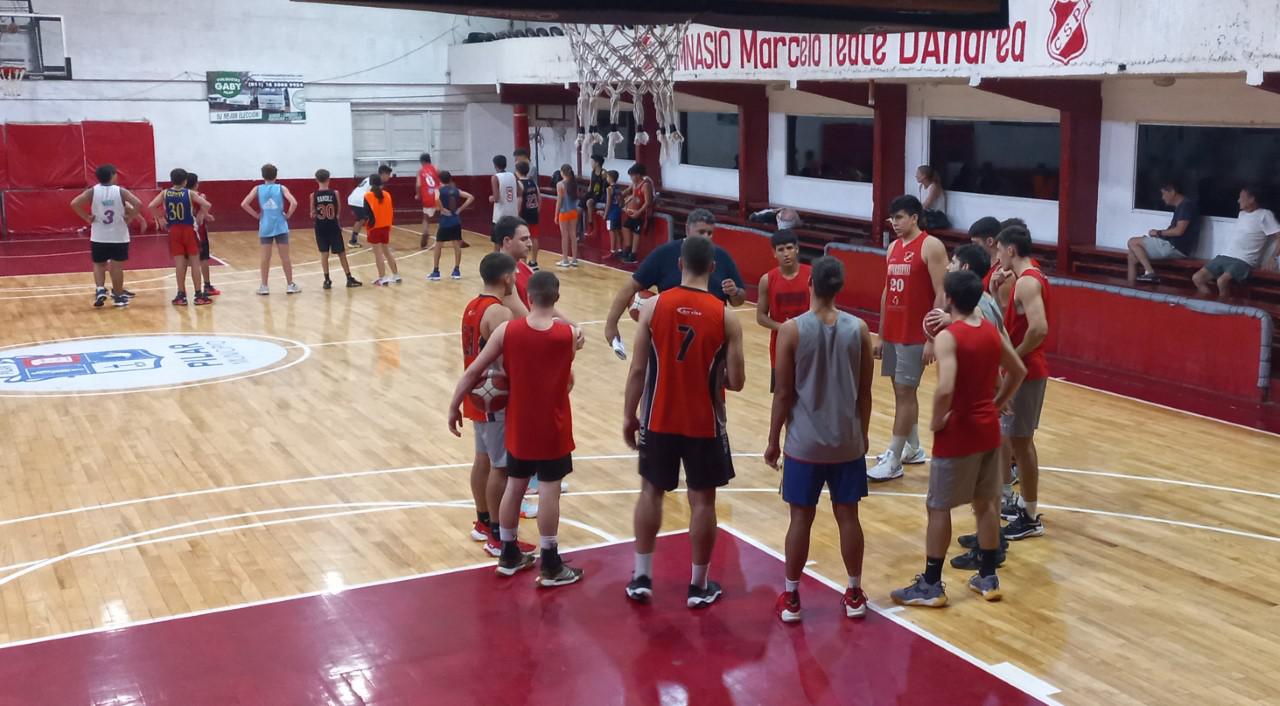 Sportivo, práctica del jueves 1