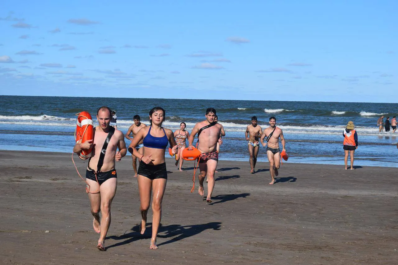 Escuela Municipal de Guardavidas 3