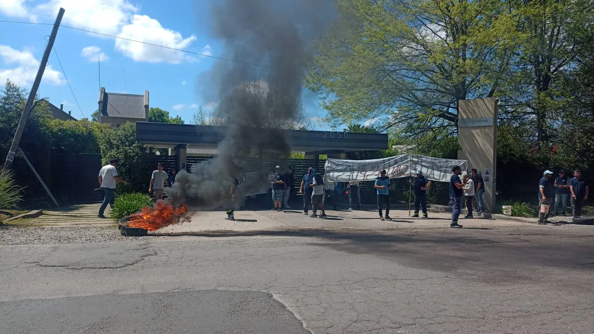 WhatsApp Image 2025-10-03 at 13.11.02