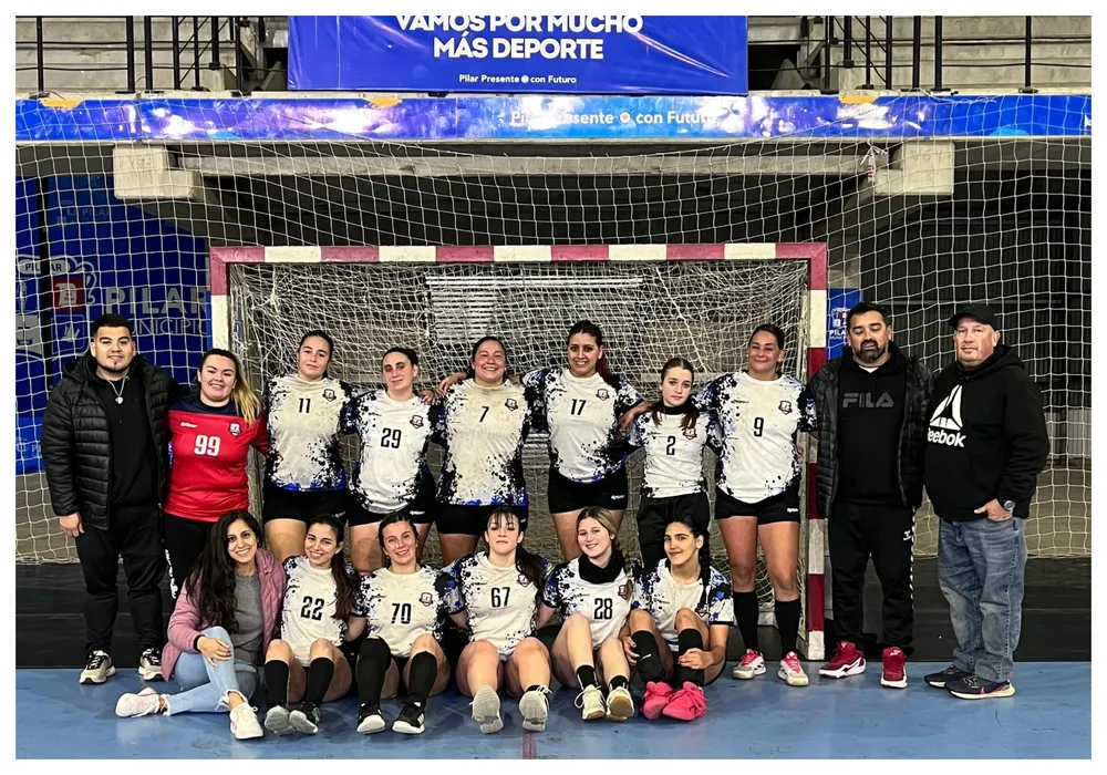 HANDBALL