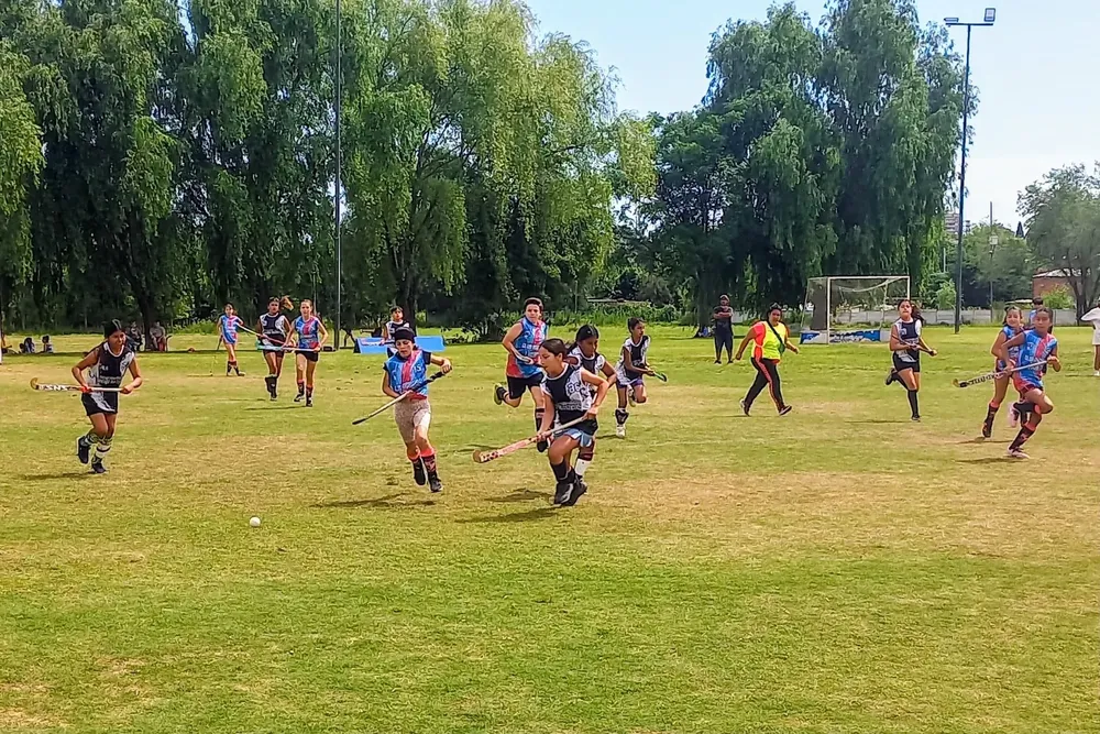 Liga Municipal de Hockey se vienen las finales 3