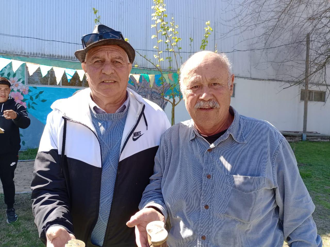 Adultos Mayores, Pilar campeón en Taba