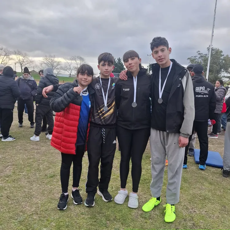 Atletismo, Micaela Luna y Pedro López Fusero