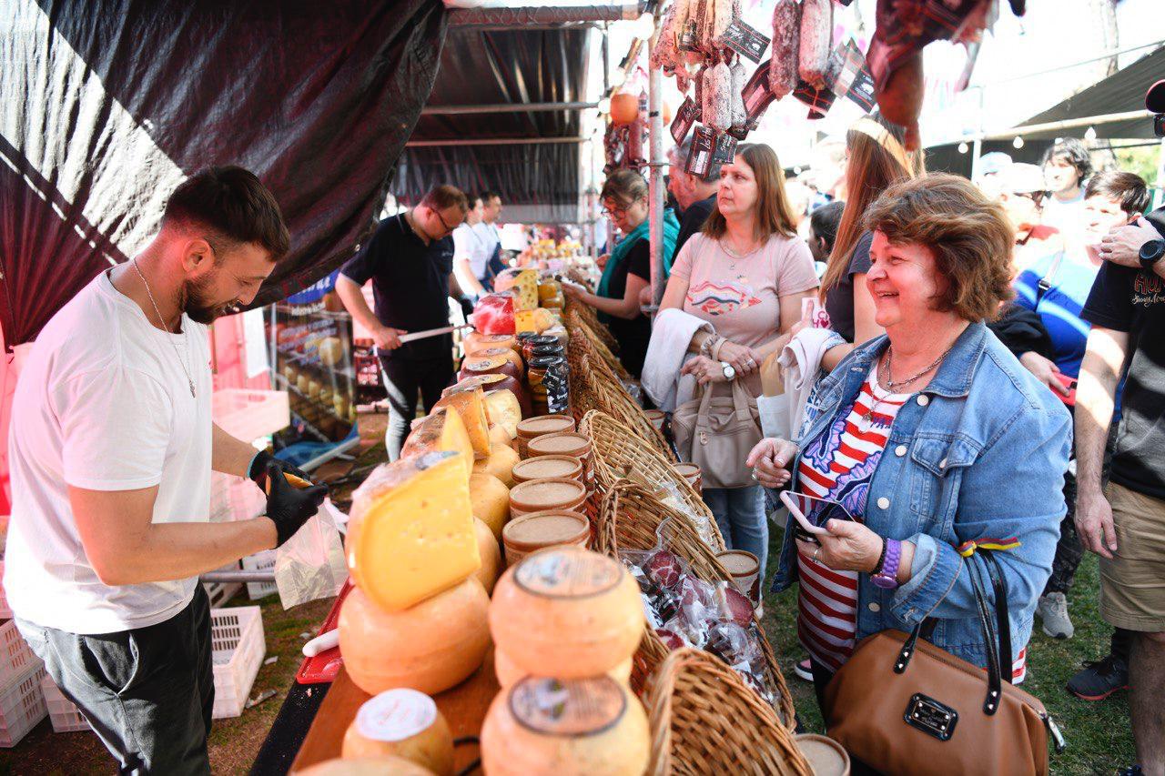 WhatsApp Image 2023-09-25 at 18.40.49 (1)