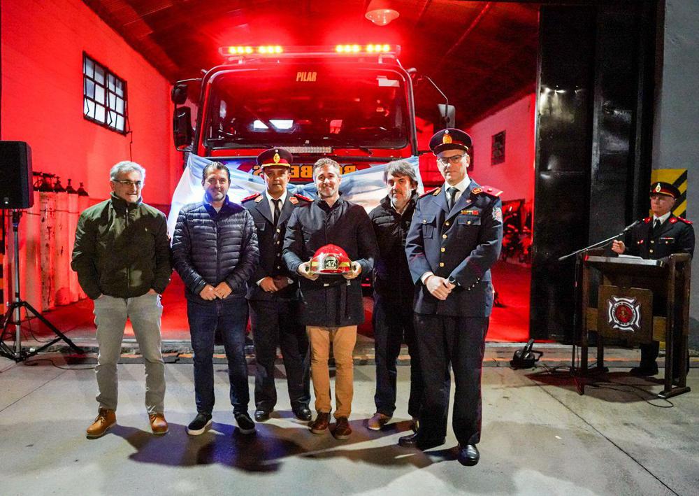 cb428504-f99a-4144-b706-f98f2958c1f7